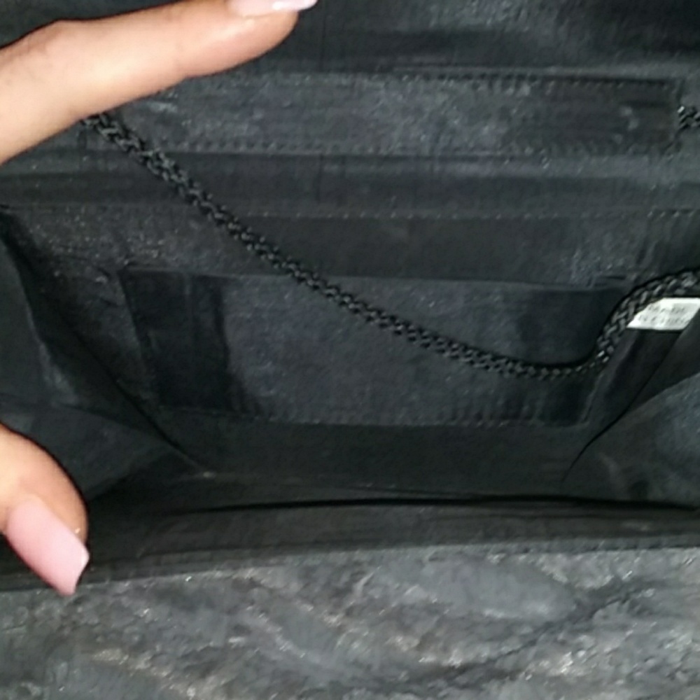 Purse - Picture 3 of 4